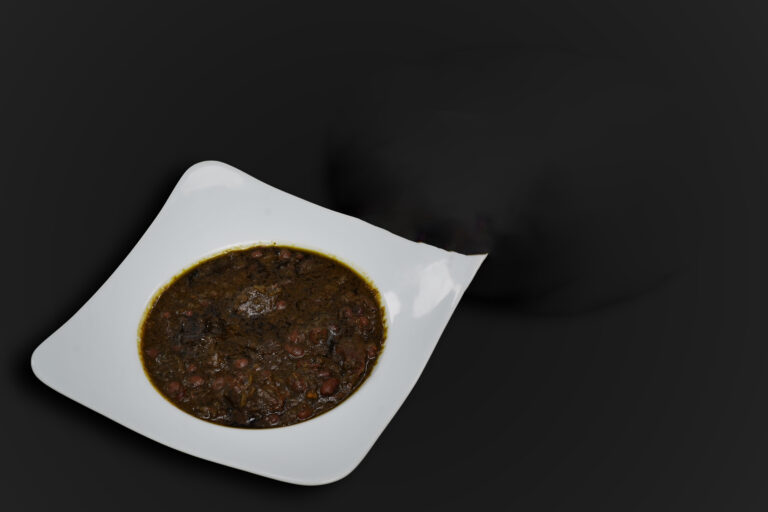 خورشت قورمه سبزی