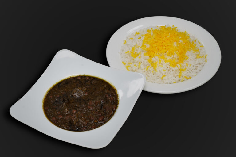 چلو قرمه سبزی