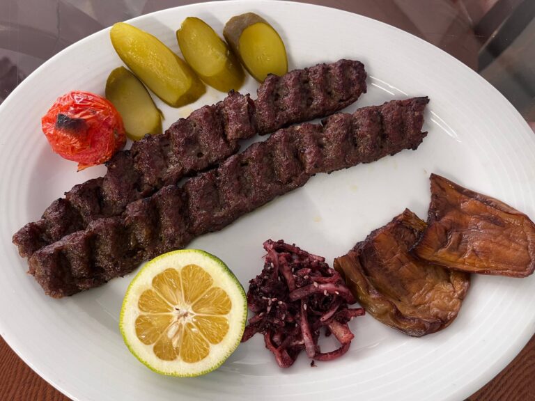 کباب کوبیده 2 سیخ